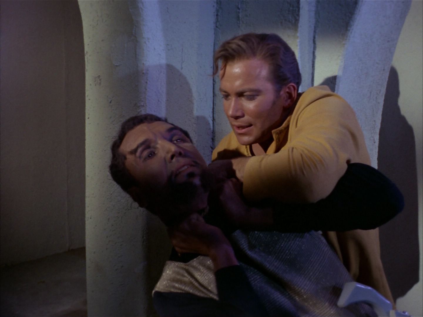 ariane179254_StarTrek_1x26_ErrandOfMercy_2559.jpg