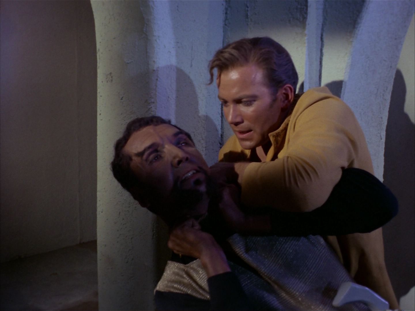 ariane179254_StarTrek_1x26_ErrandOfMercy_2567.jpg