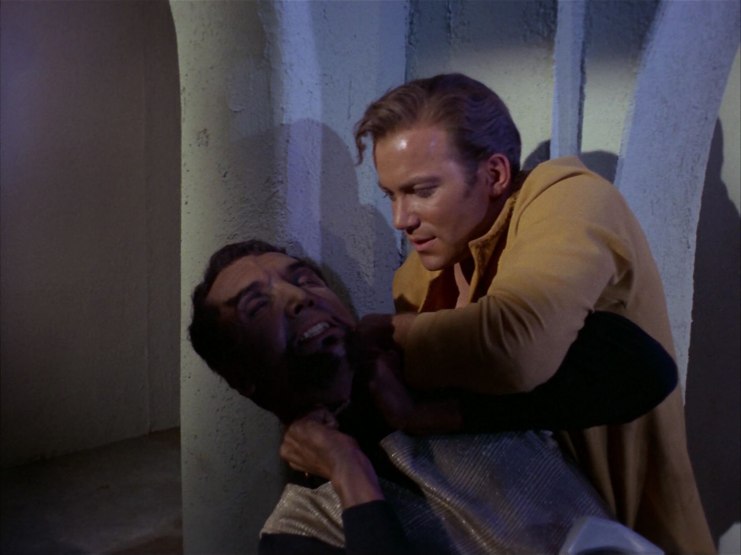 ariane179254_StarTrek_1x26_ErrandOfMercy_2572.jpg