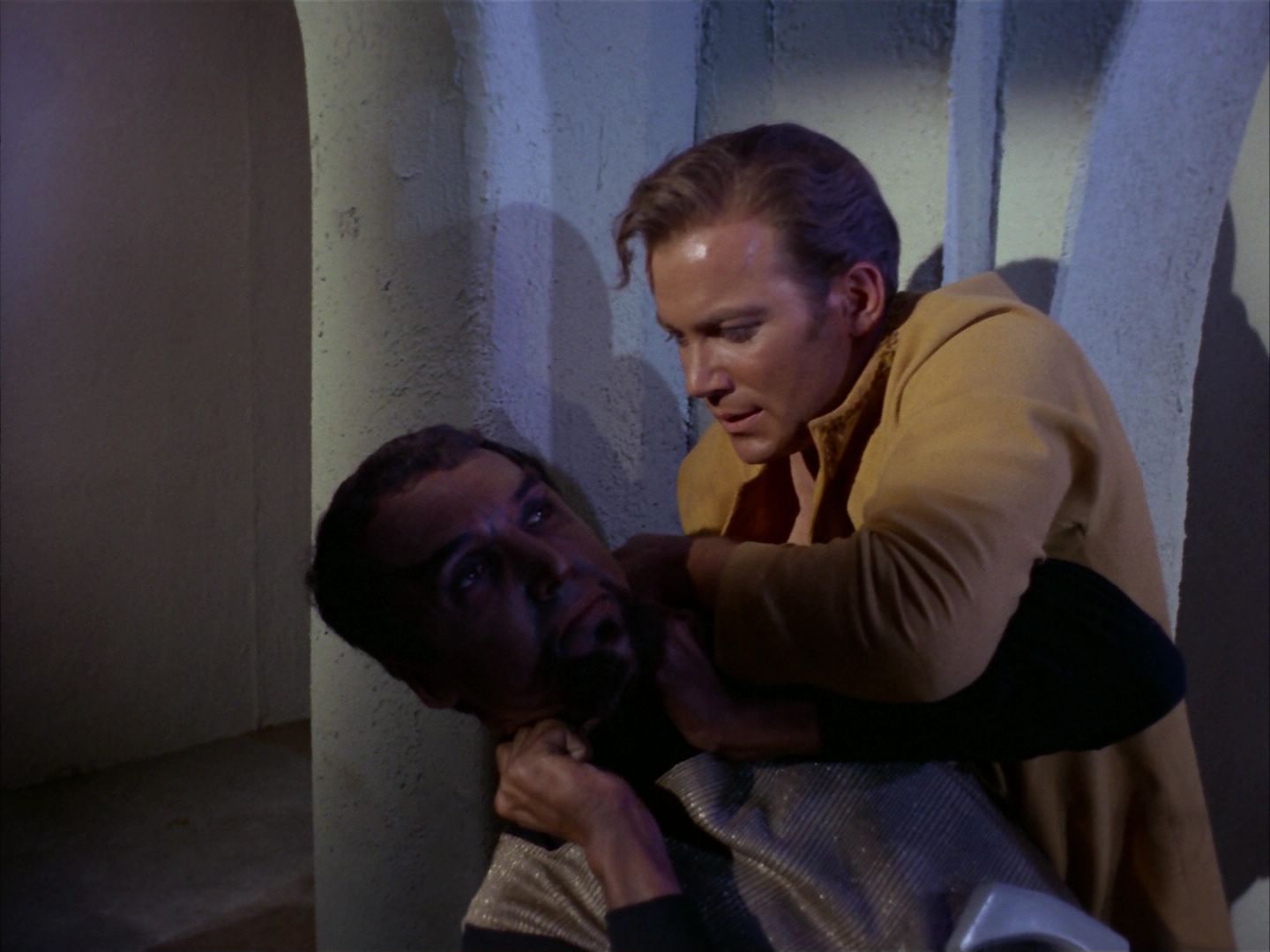 ariane179254_StarTrek_1x26_ErrandOfMercy_2578.jpg