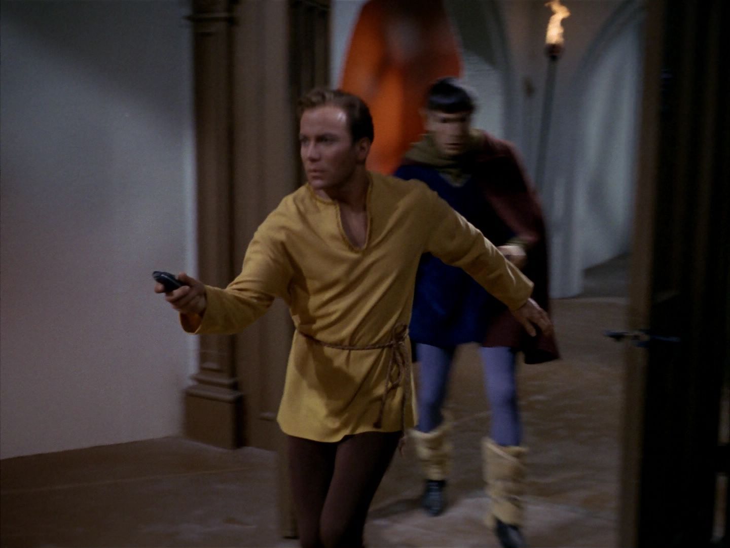 ariane179254_StarTrek_1x26_ErrandOfMercy_2608.jpg
