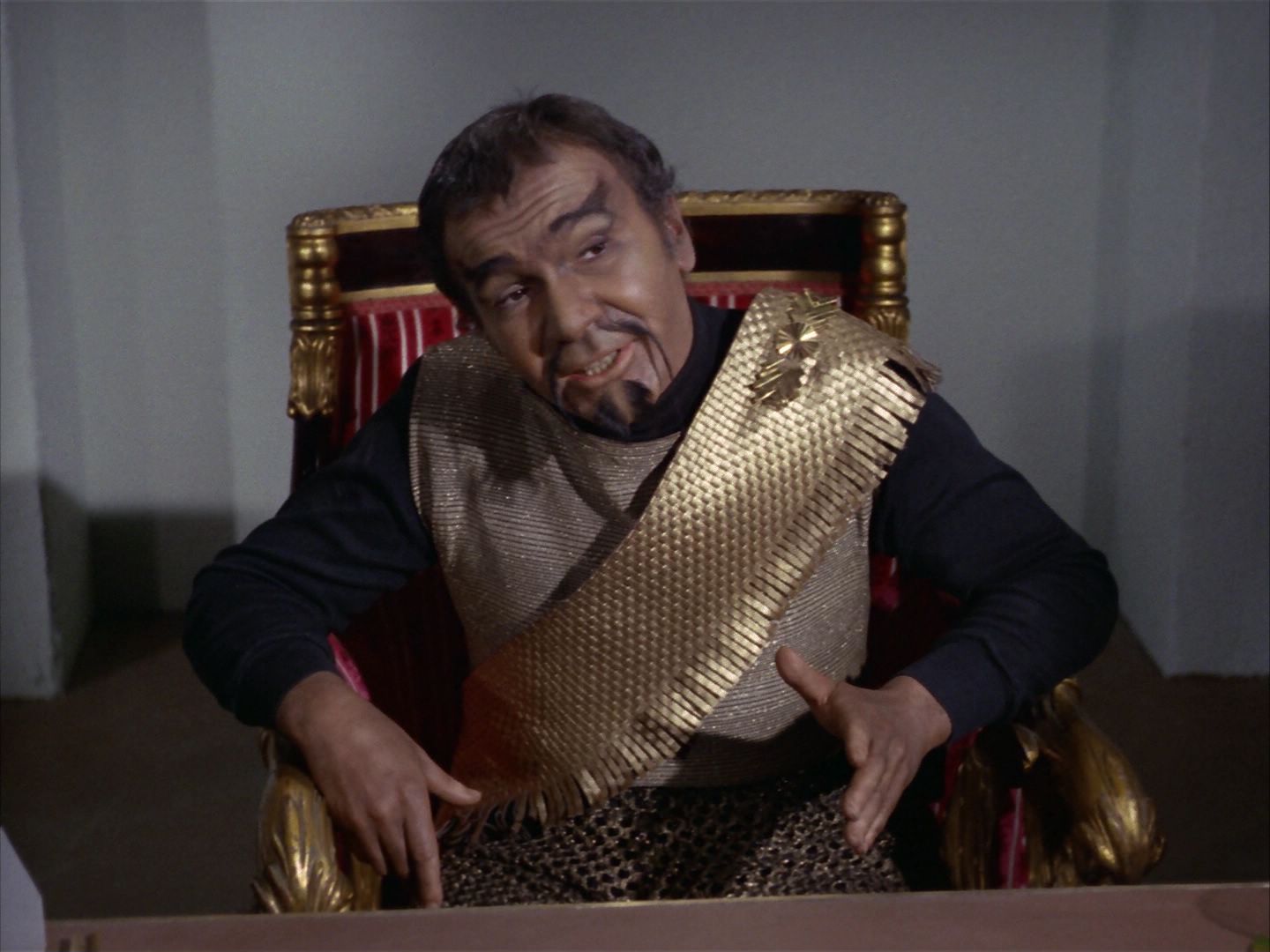 ariane179254_StarTrek_1x26_ErrandOfMercy_2697.jpg
