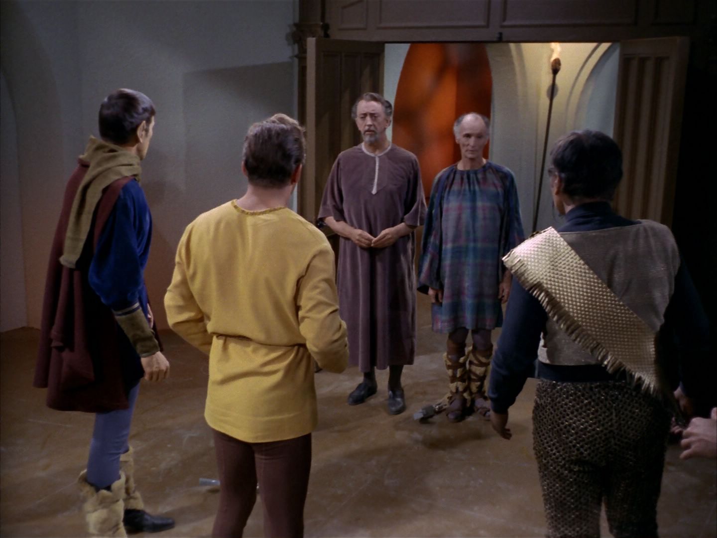 ariane179254_StarTrek_1x26_ErrandOfMercy_2758.jpg