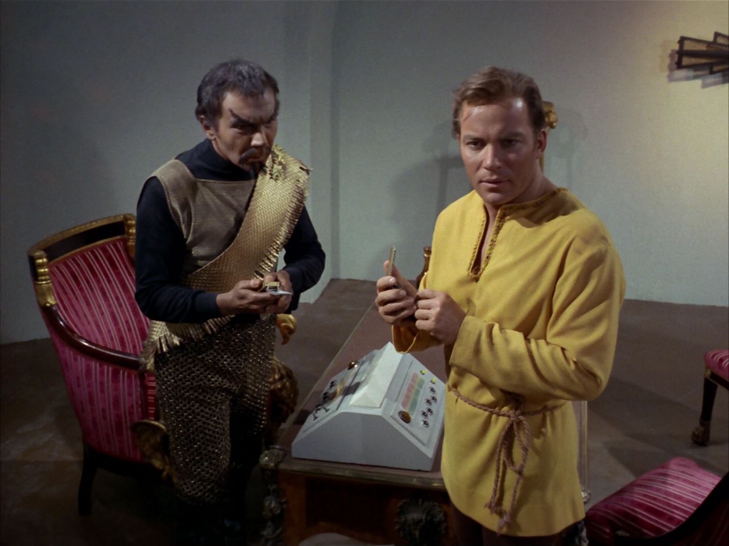 ariane179254_StarTrek_1x26_ErrandOfMercy_2813.jpg