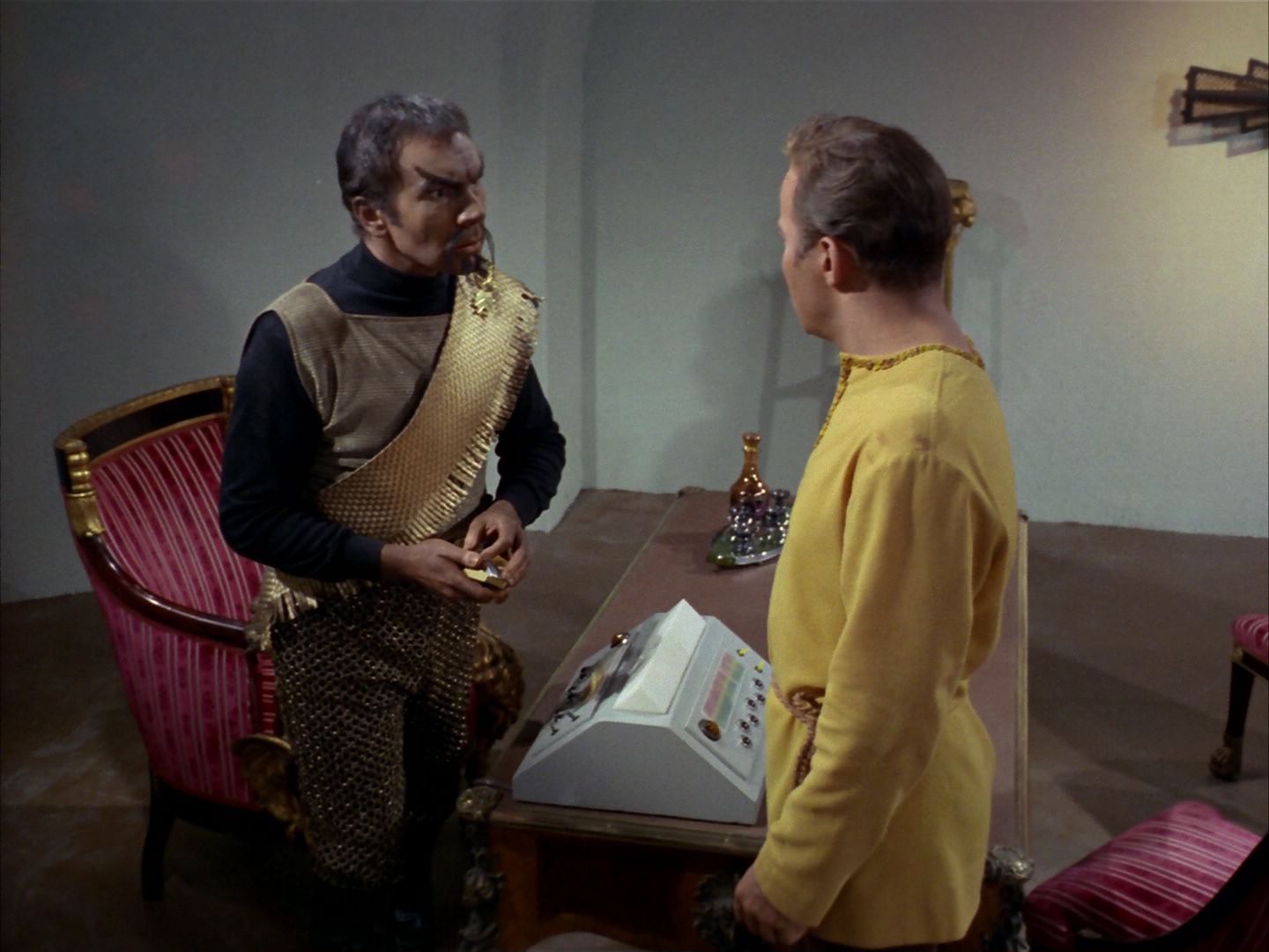 ariane179254_StarTrek_1x26_ErrandOfMercy_2822.jpg
