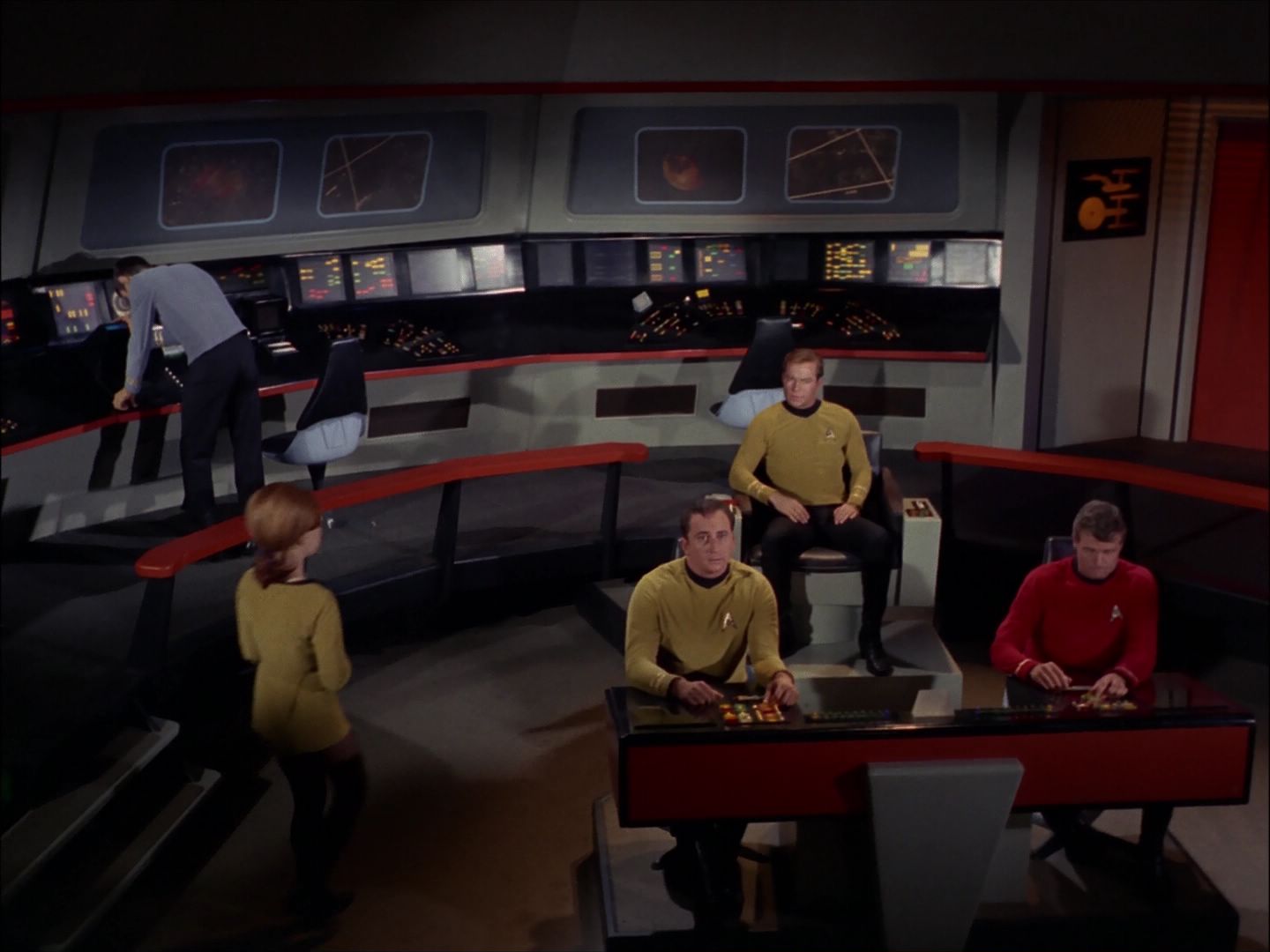 ariane179254_StarTrek_1x27_TheAlternativeFactor_0013.jpg