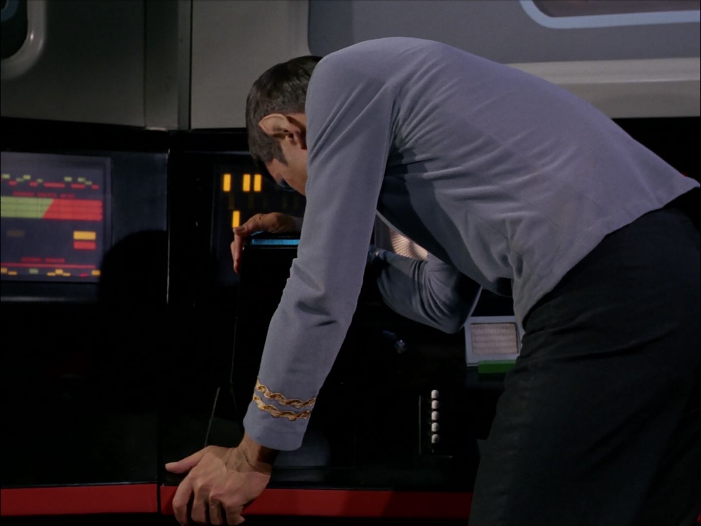 ariane179254_StarTrek_1x27_TheAlternativeFactor_0023.jpg