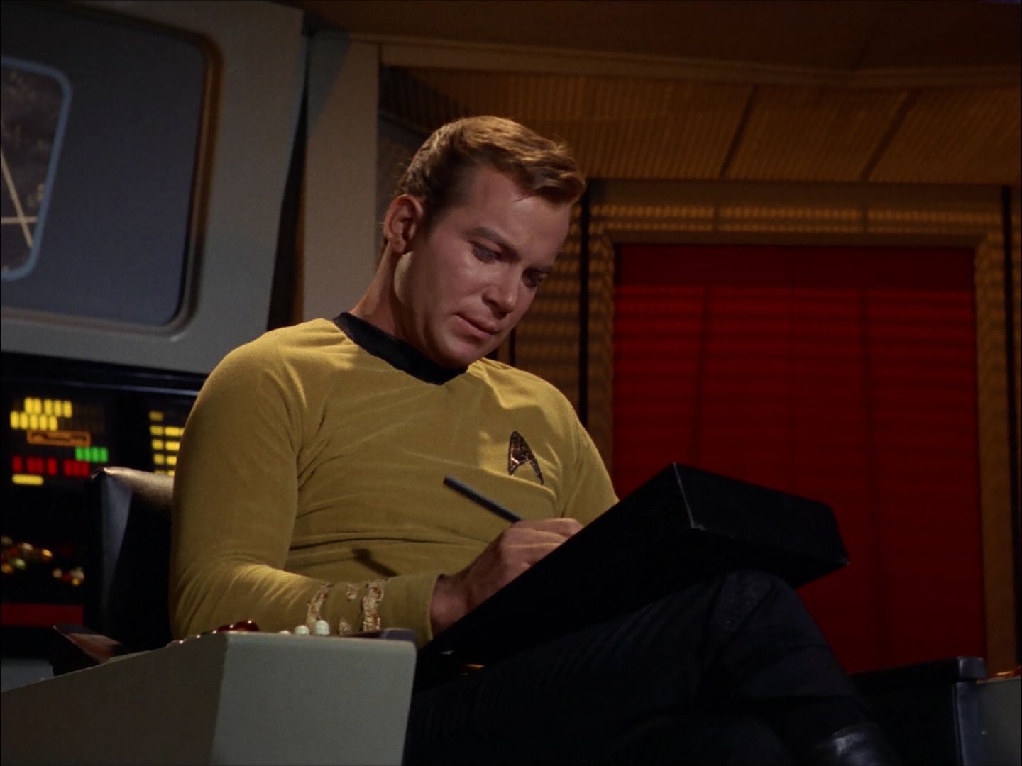 ariane179254_StarTrek_1x27_TheAlternativeFactor_0024.jpg