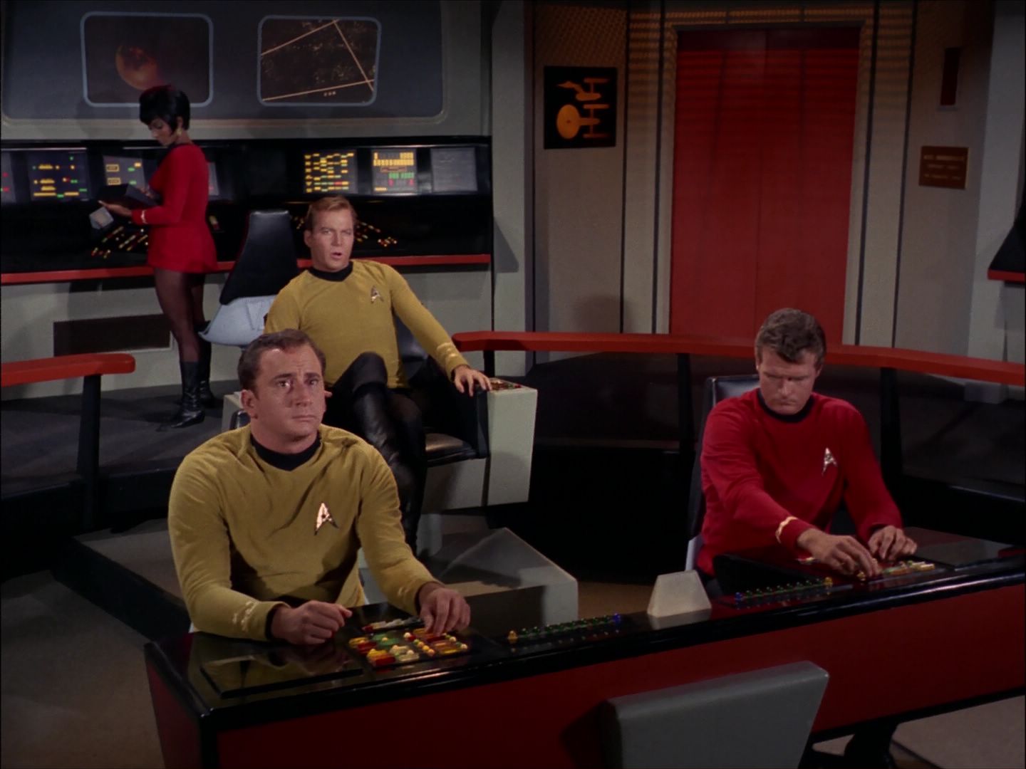 ariane179254_StarTrek_1x27_TheAlternativeFactor_0050.jpg