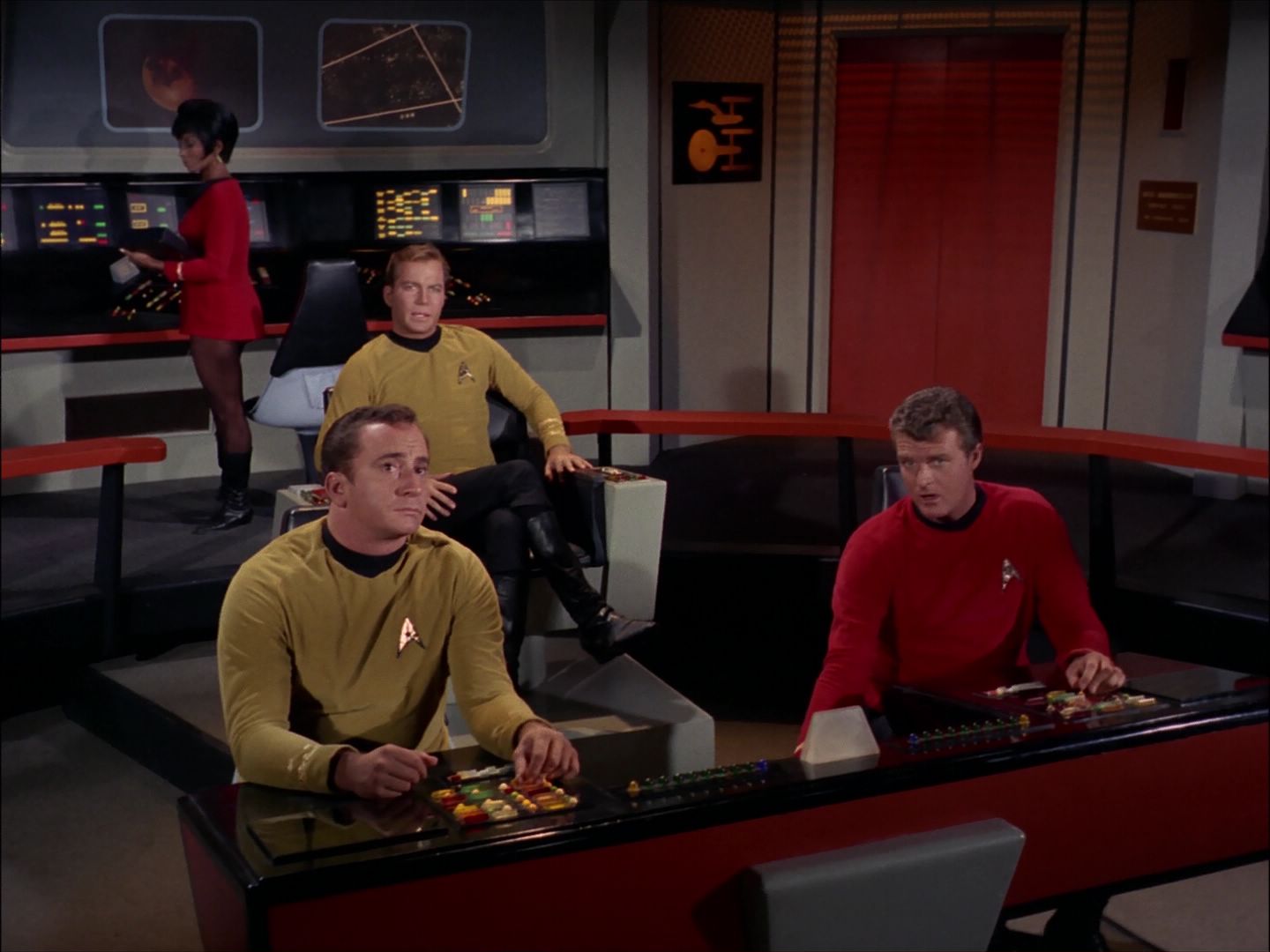 ariane179254_StarTrek_1x27_TheAlternativeFactor_0057.jpg