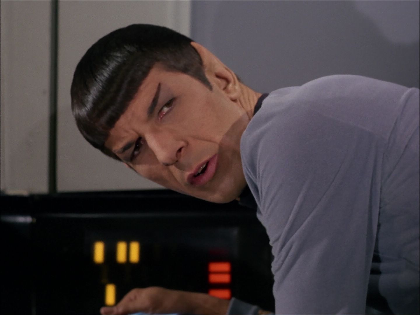 ariane179254_StarTrek_1x27_TheAlternativeFactor_0135.jpg