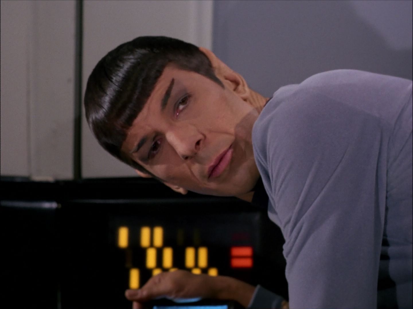 ariane179254_StarTrek_1x27_TheAlternativeFactor_0174.jpg