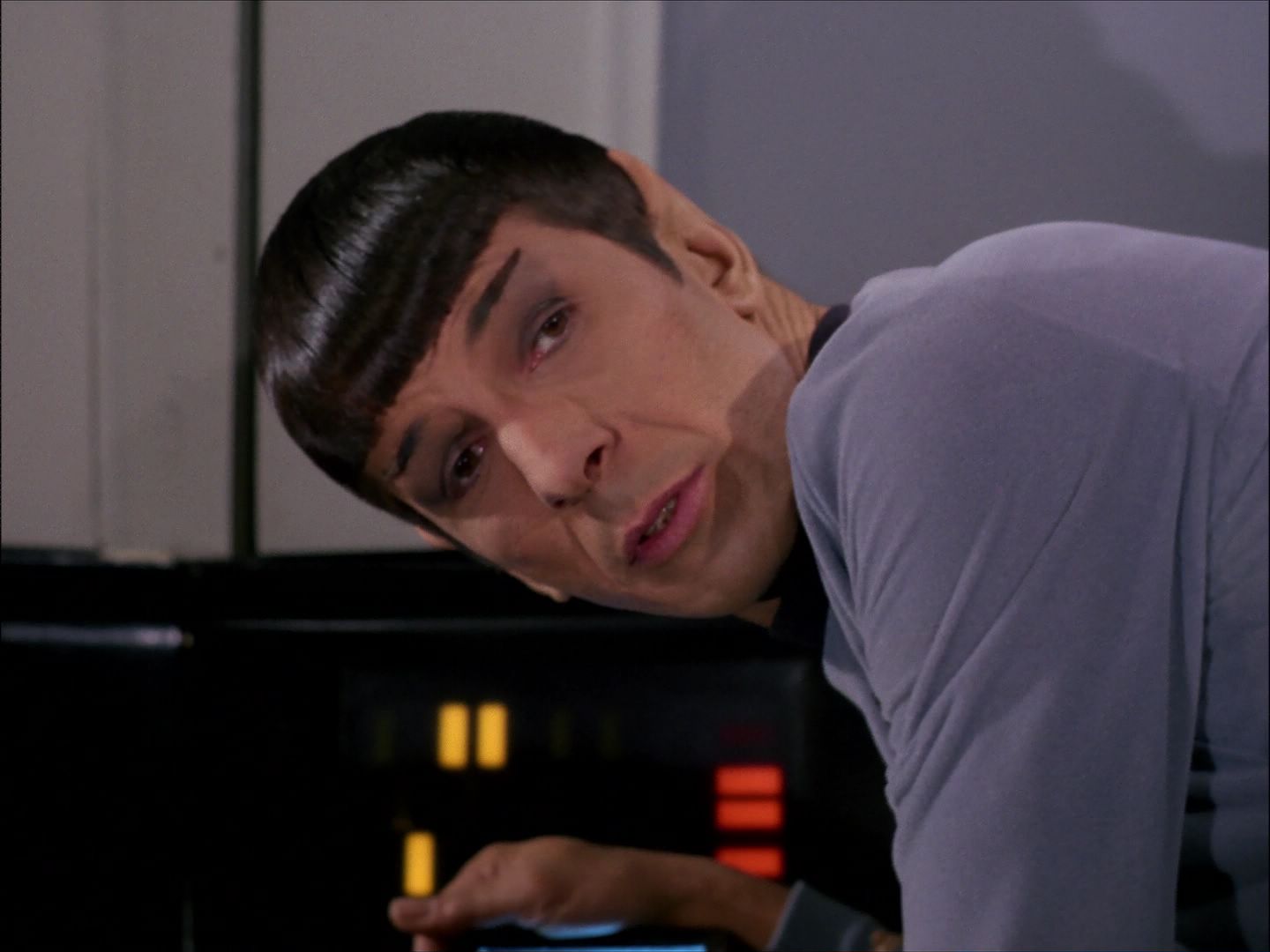 ariane179254_StarTrek_1x27_TheAlternativeFactor_0184.jpg