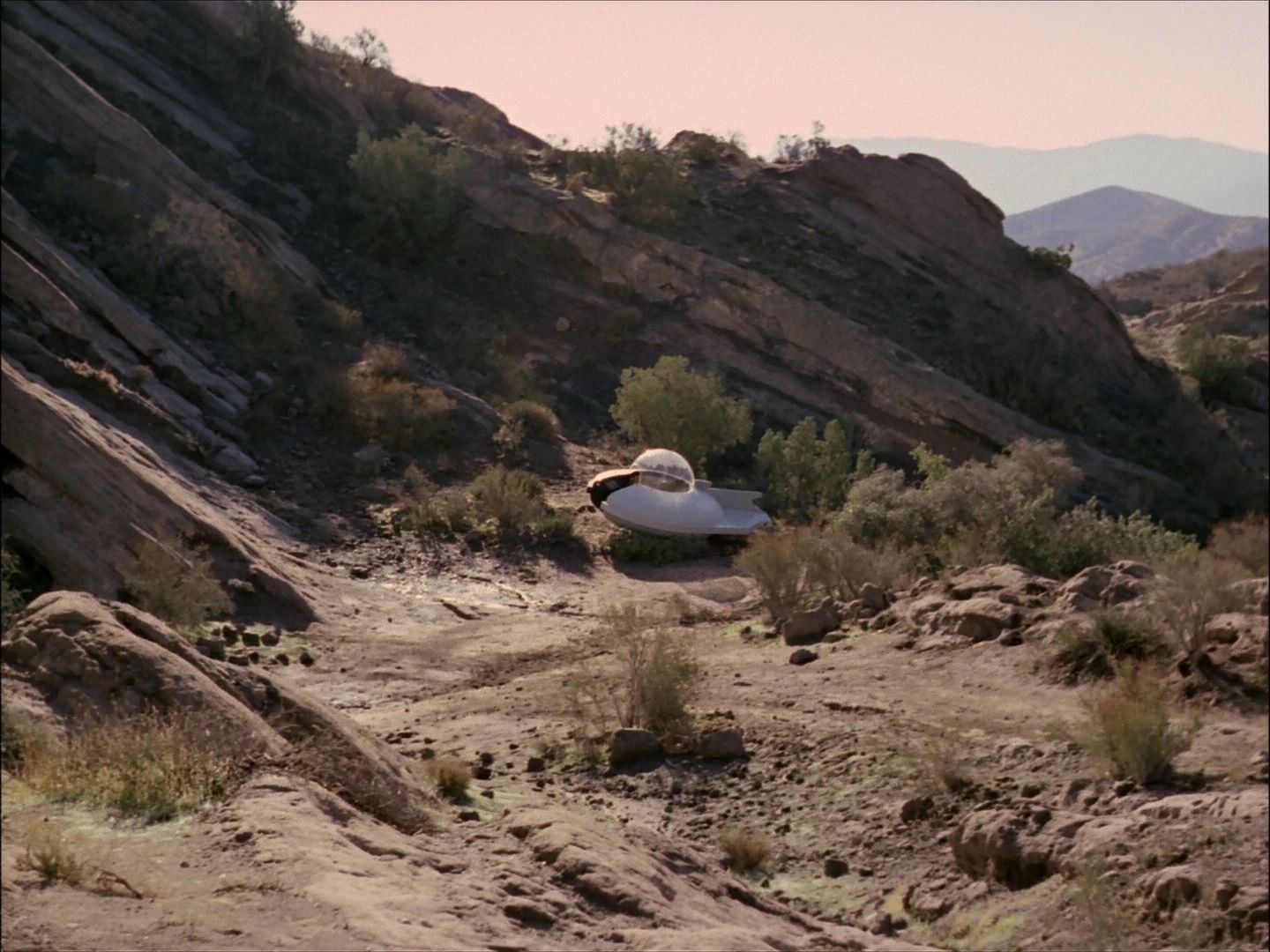 ariane179254_StarTrek_1x27_TheAlternativeFactor_0312.jpg