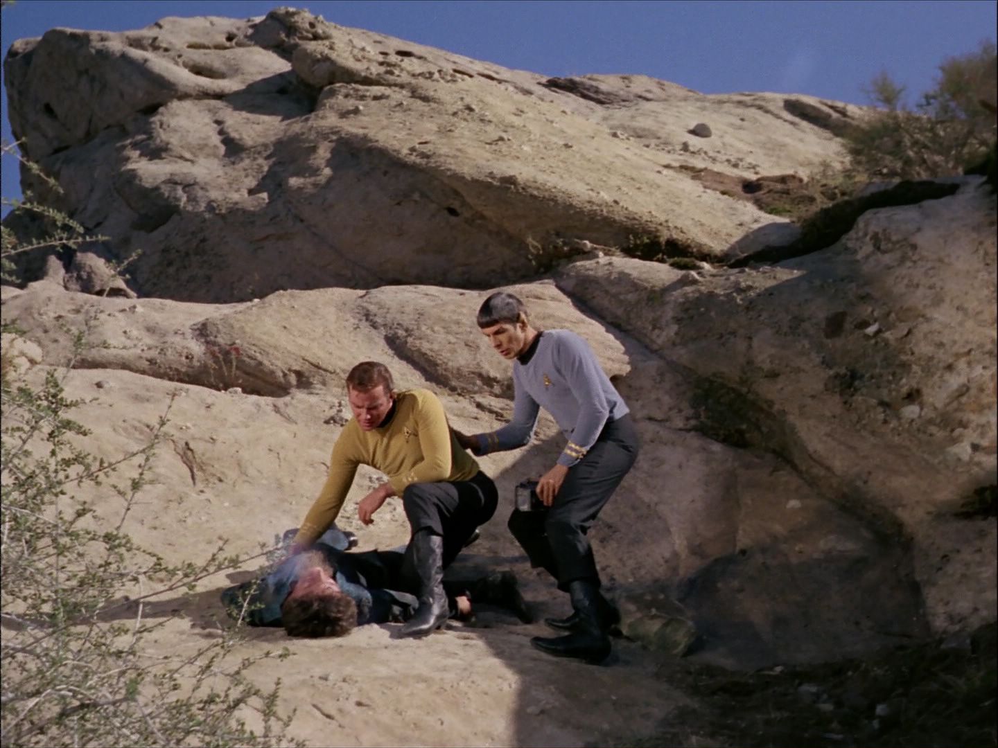 ariane179254_StarTrek_1x27_TheAlternativeFactor_0377.jpg