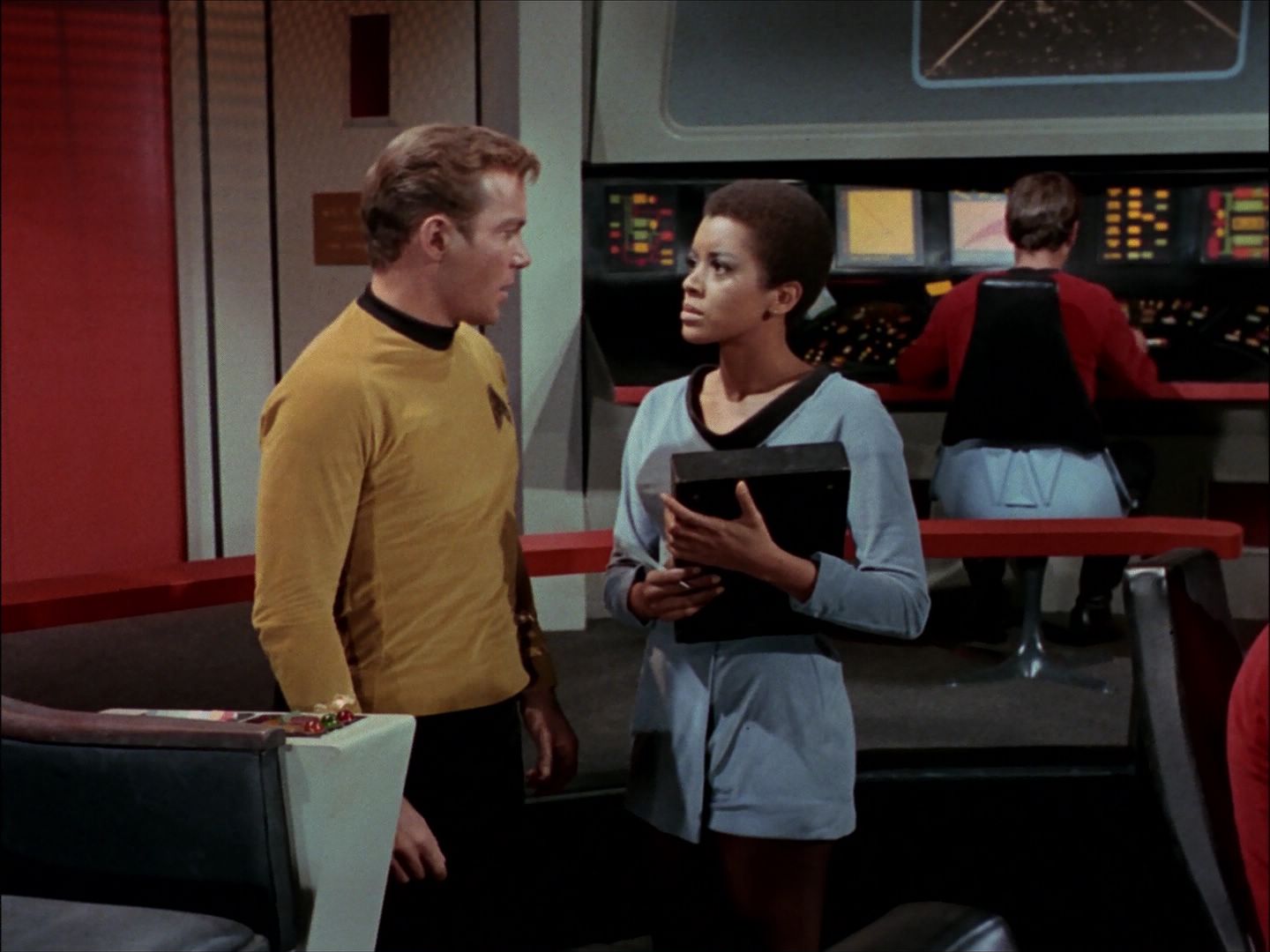 ariane179254_StarTrek_1x27_TheAlternativeFactor_0404.jpg
