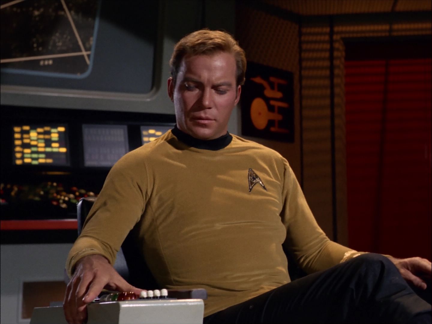 ariane179254_StarTrek_1x27_TheAlternativeFactor_0467.jpg