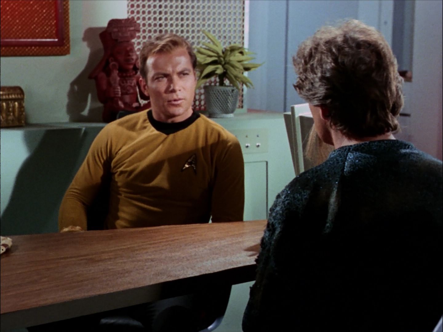 ariane179254_StarTrek_1x27_TheAlternativeFactor_0705.jpg