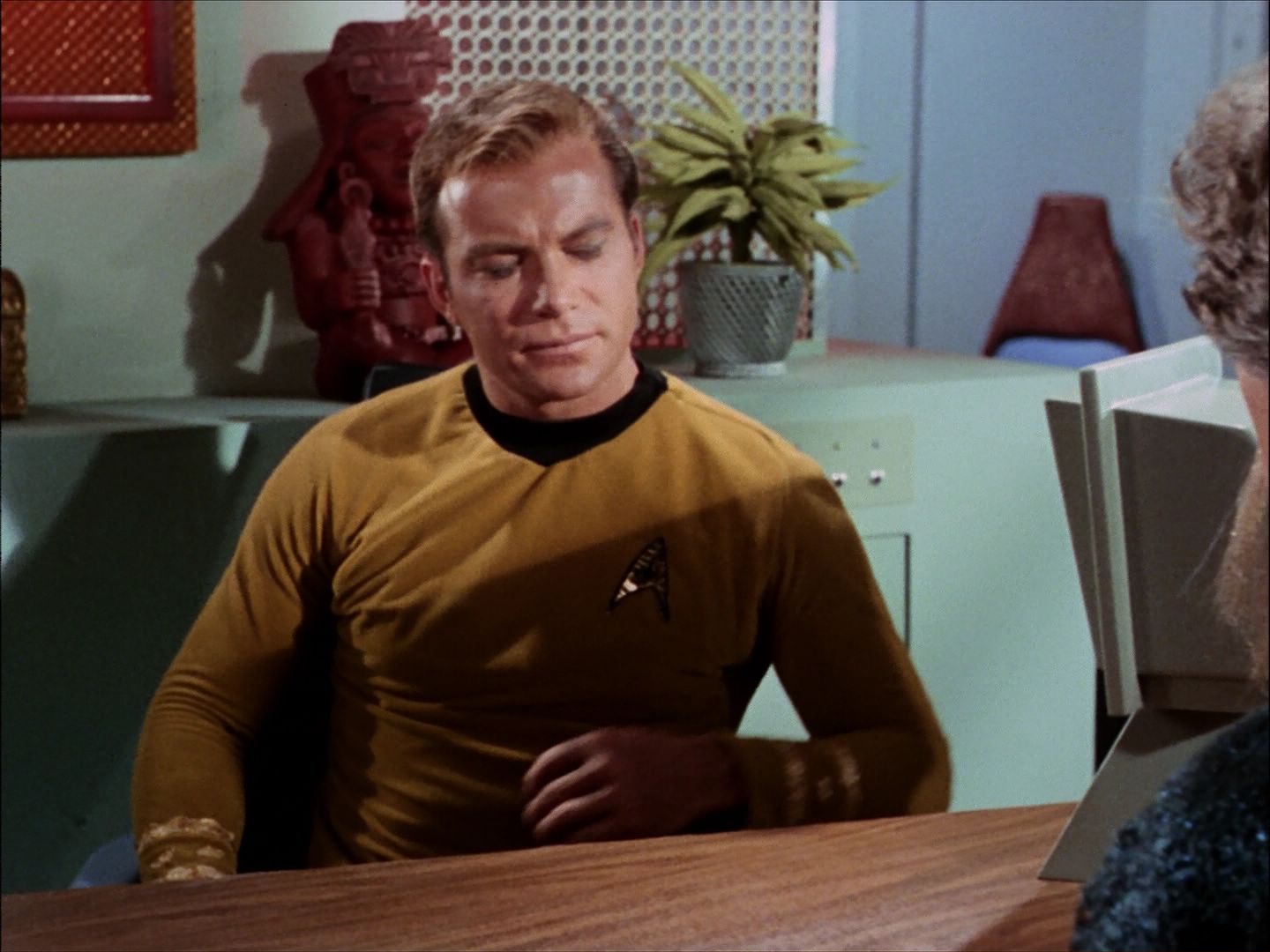 ariane179254_StarTrek_1x27_TheAlternativeFactor_0709.jpg