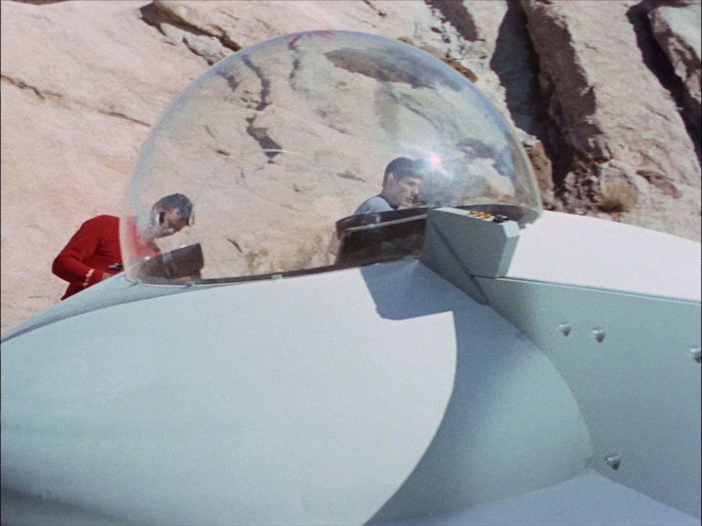 ariane179254_StarTrek_1x27_TheAlternativeFactor_0716.jpg