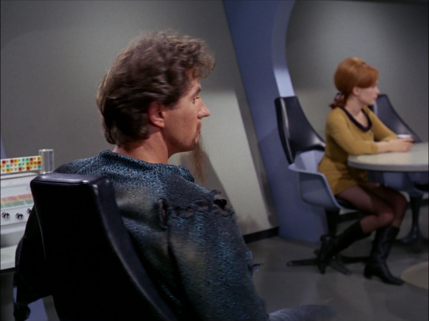 ariane179254_StarTrek_1x27_TheAlternativeFactor_1074.jpg
