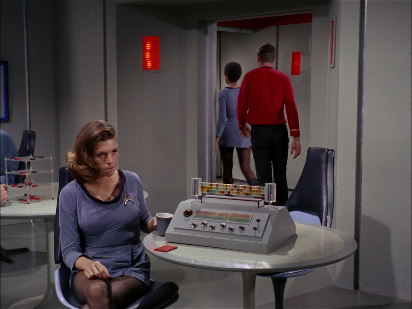 ariane179254_StarTrek_1x27_TheAlternativeFactor_1079.jpg