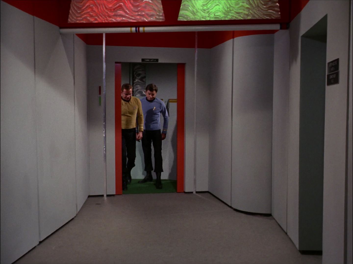 ariane179254_StarTrek_1x27_TheAlternativeFactor_1130.jpg