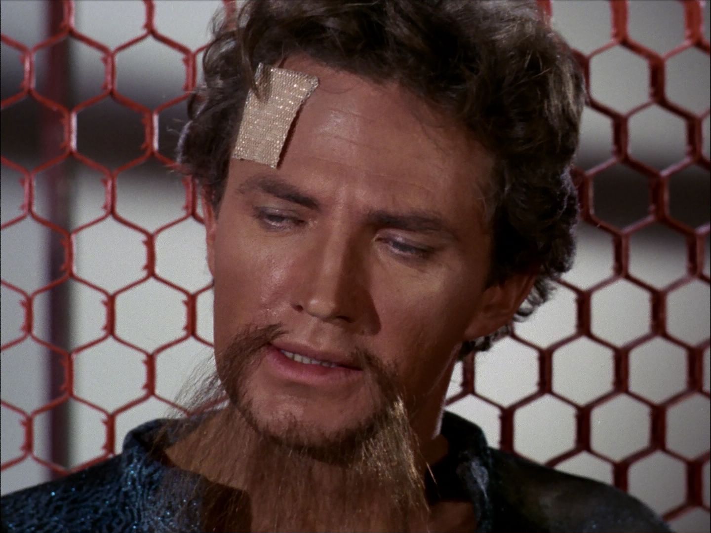 ariane179254_StarTrek_1x27_TheAlternativeFactor_1144.jpg