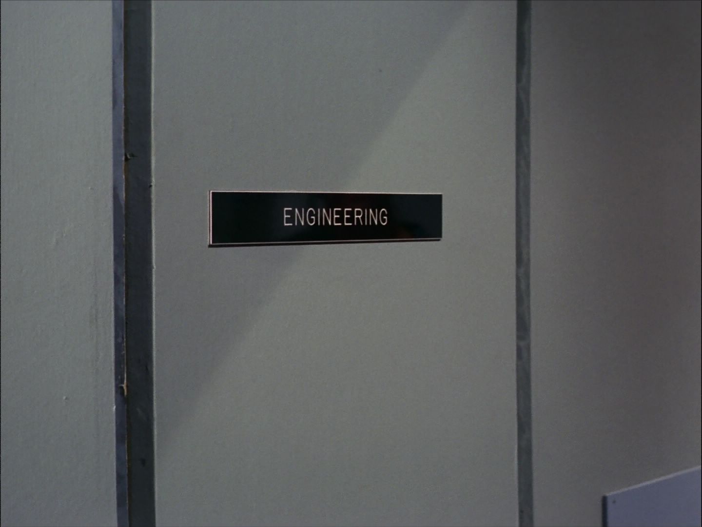 ariane179254_StarTrek_1x27_TheAlternativeFactor_1415.jpg