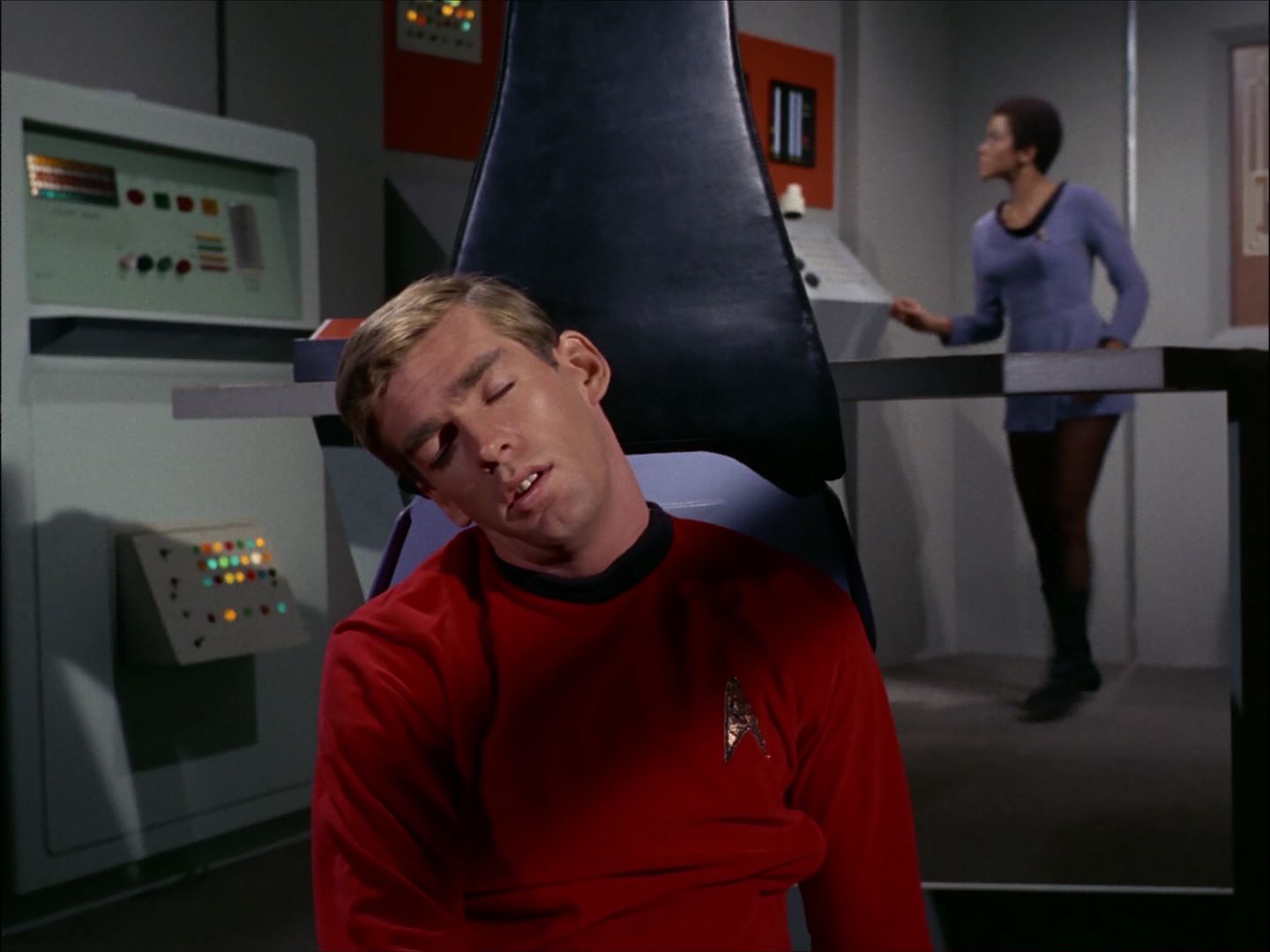 ariane179254_StarTrek_1x27_TheAlternativeFactor_1463.jpg