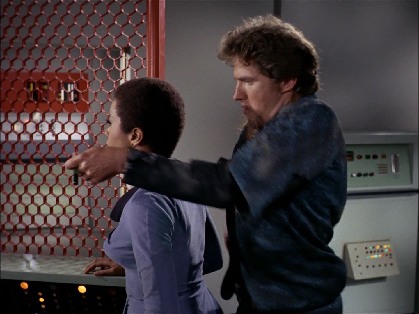 ariane179254_StarTrek_1x27_TheAlternativeFactor_1473.jpg