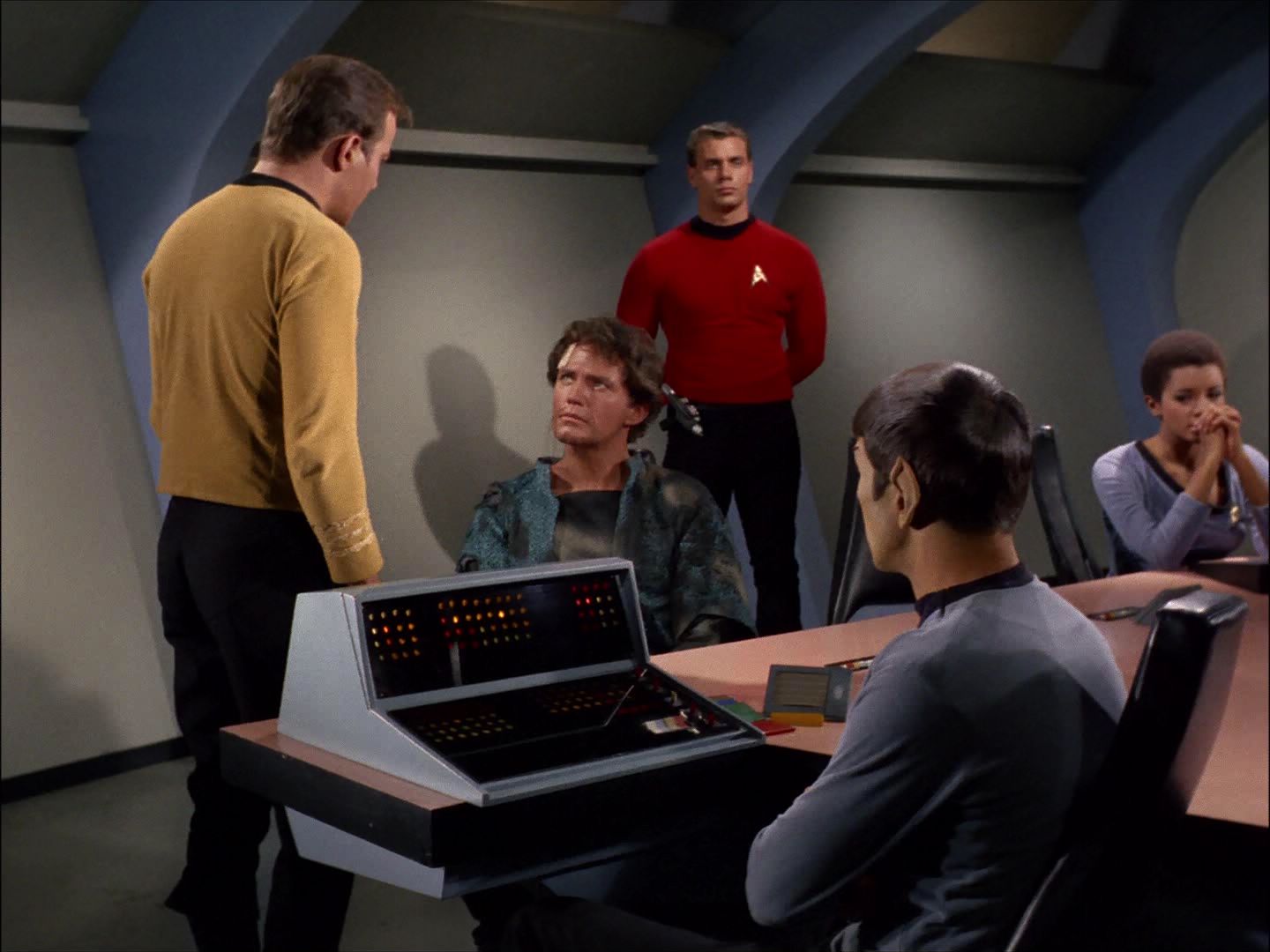 ariane179254_StarTrek_1x27_TheAlternativeFactor_1517.jpg