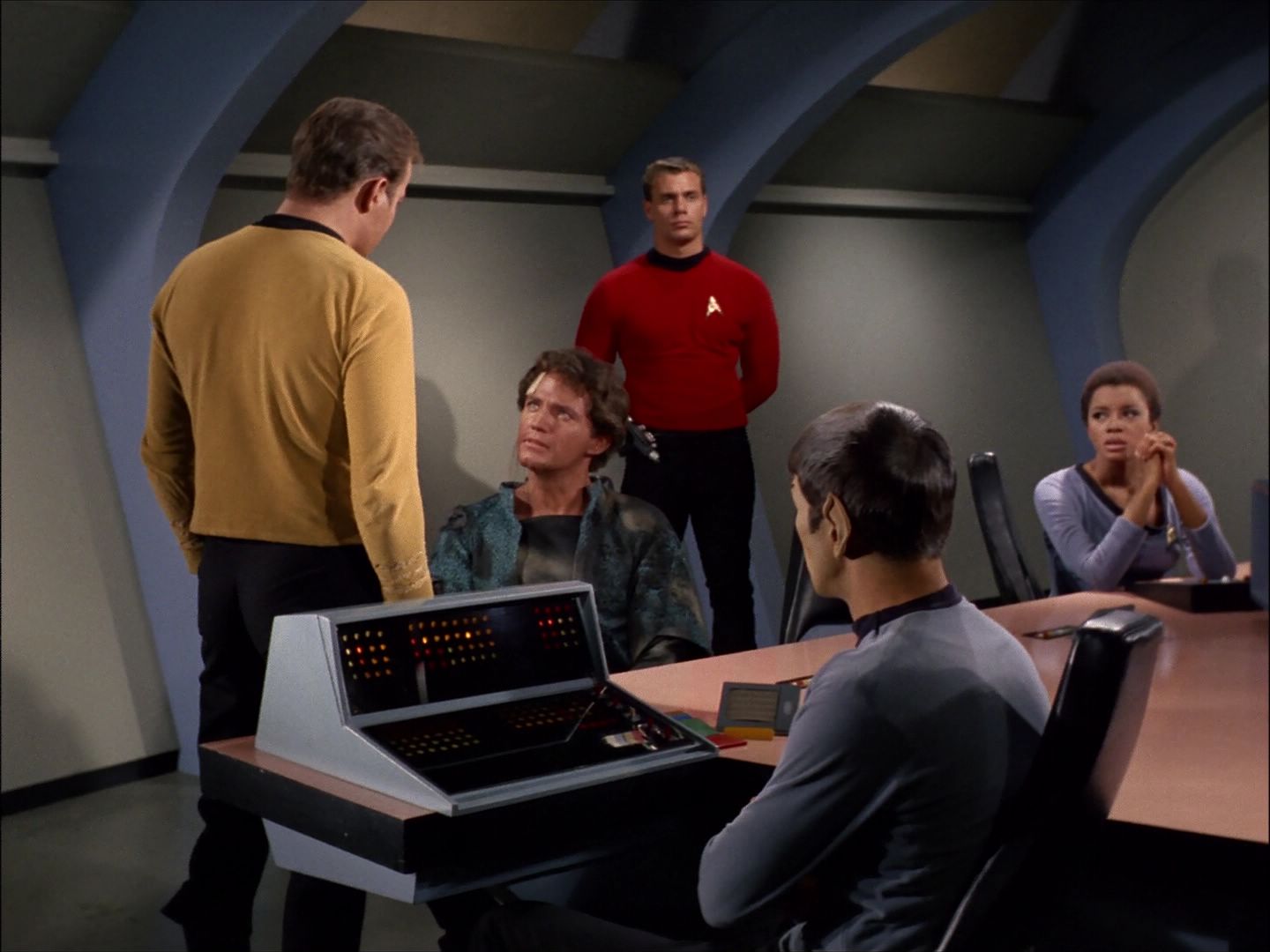 ariane179254_StarTrek_1x27_TheAlternativeFactor_1523.jpg