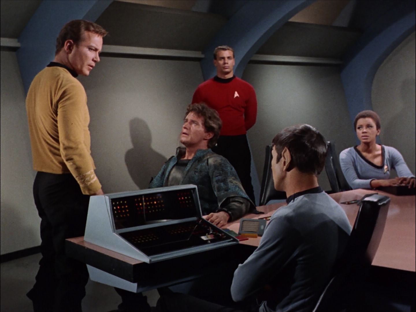 ariane179254_StarTrek_1x27_TheAlternativeFactor_1580.jpg