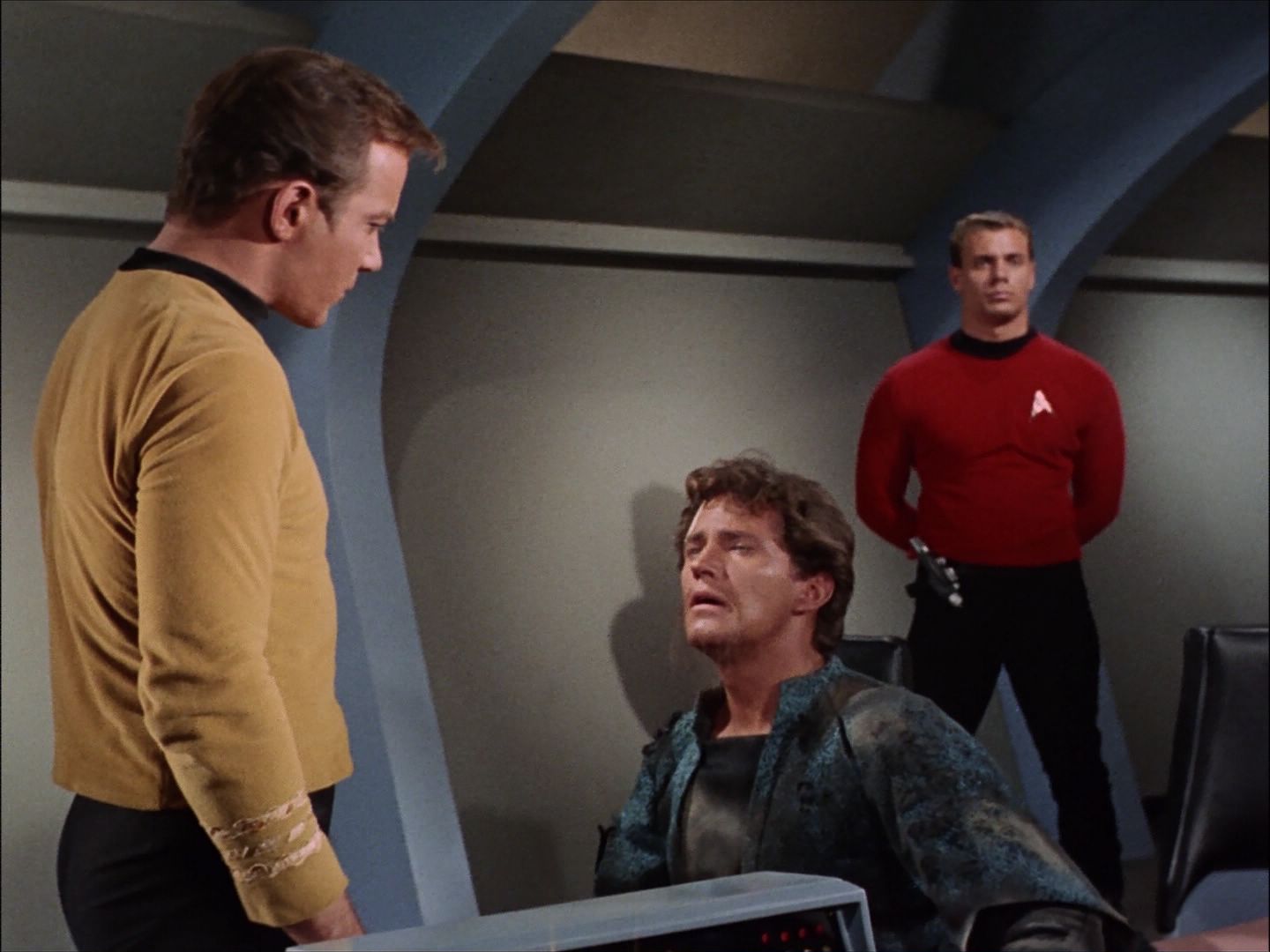 ariane179254_StarTrek_1x27_TheAlternativeFactor_1592.jpg