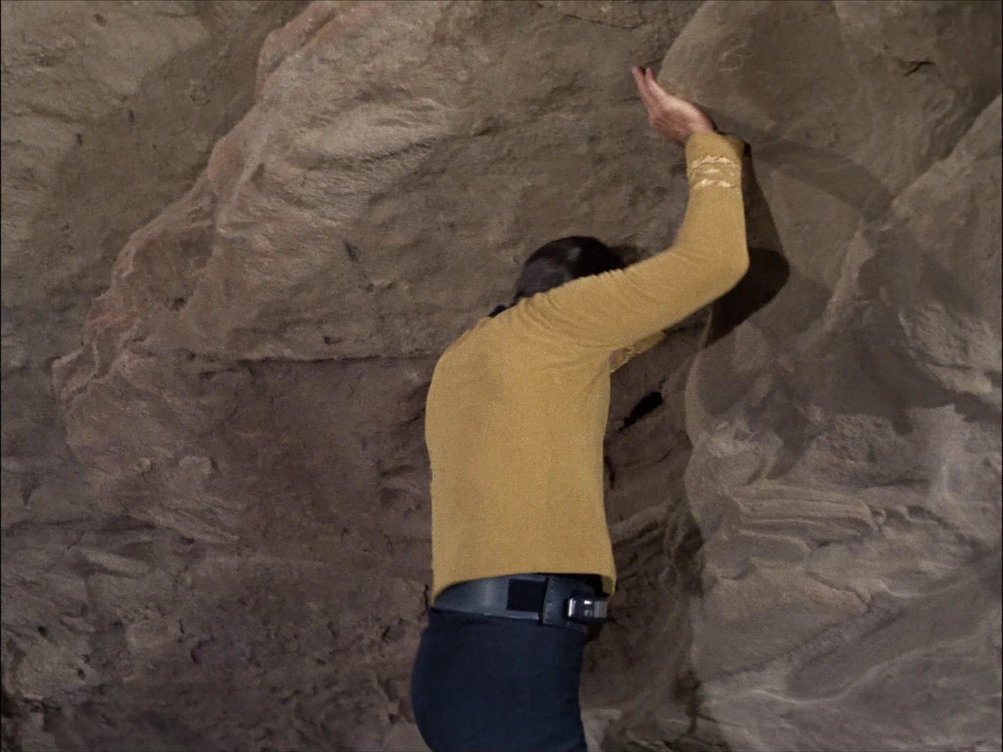 ariane179254_StarTrek_1x27_TheAlternativeFactor_1785.jpg