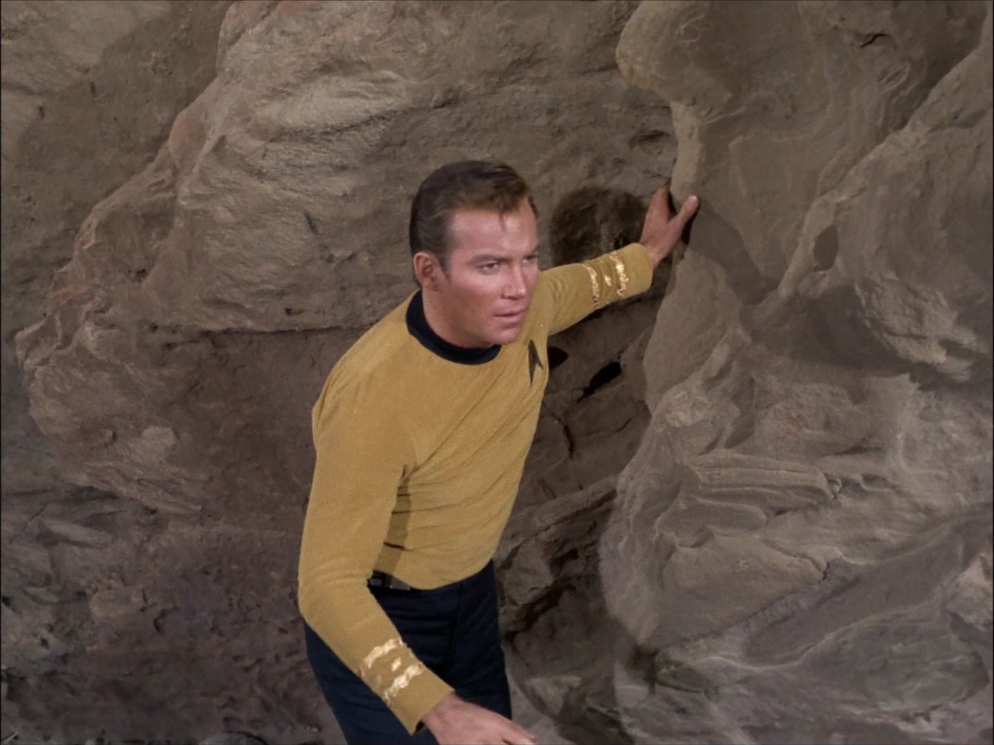 ariane179254_StarTrek_1x27_TheAlternativeFactor_1788.jpg