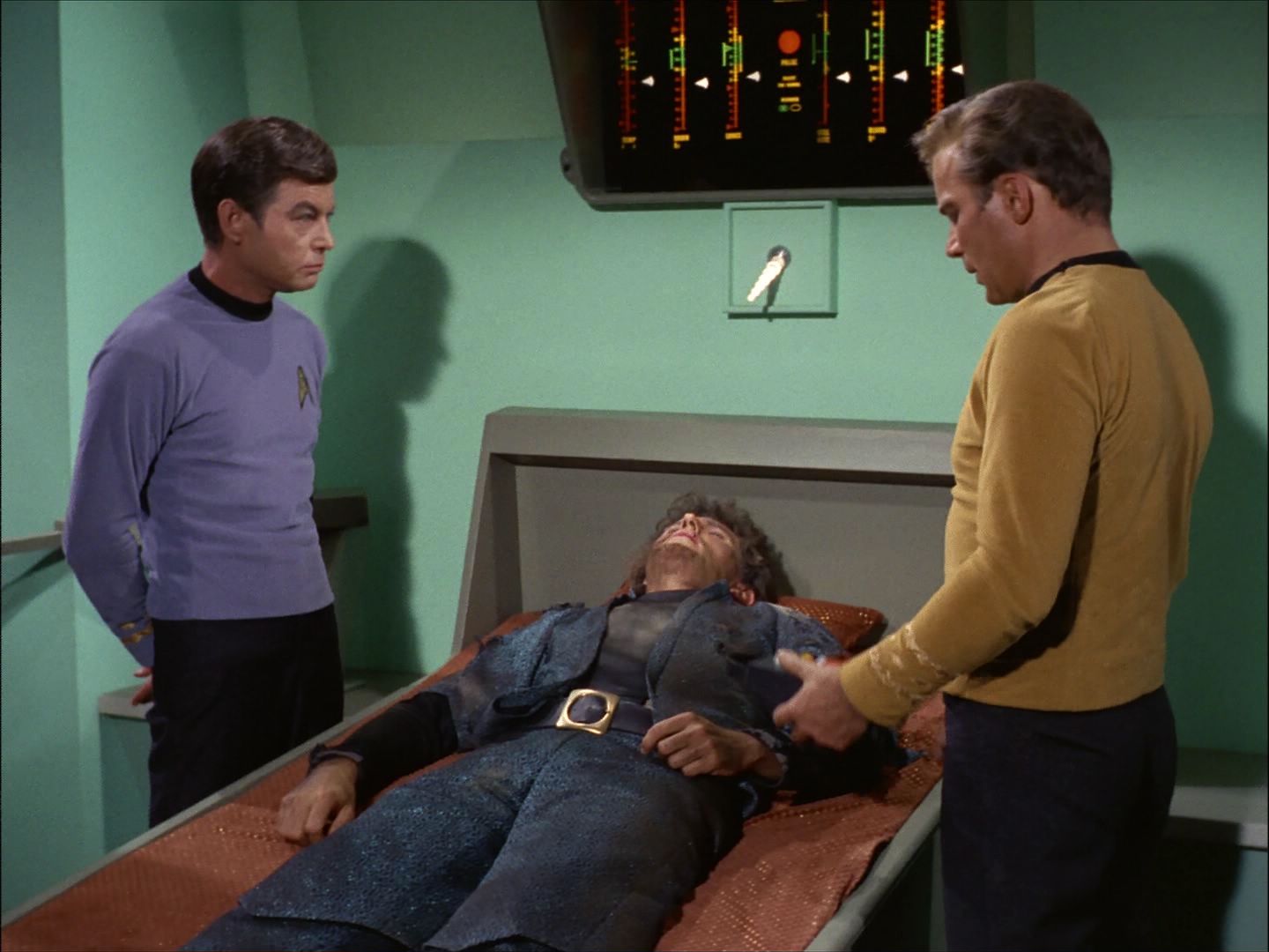 ariane179254_StarTrek_1x27_TheAlternativeFactor_1847.jpg
