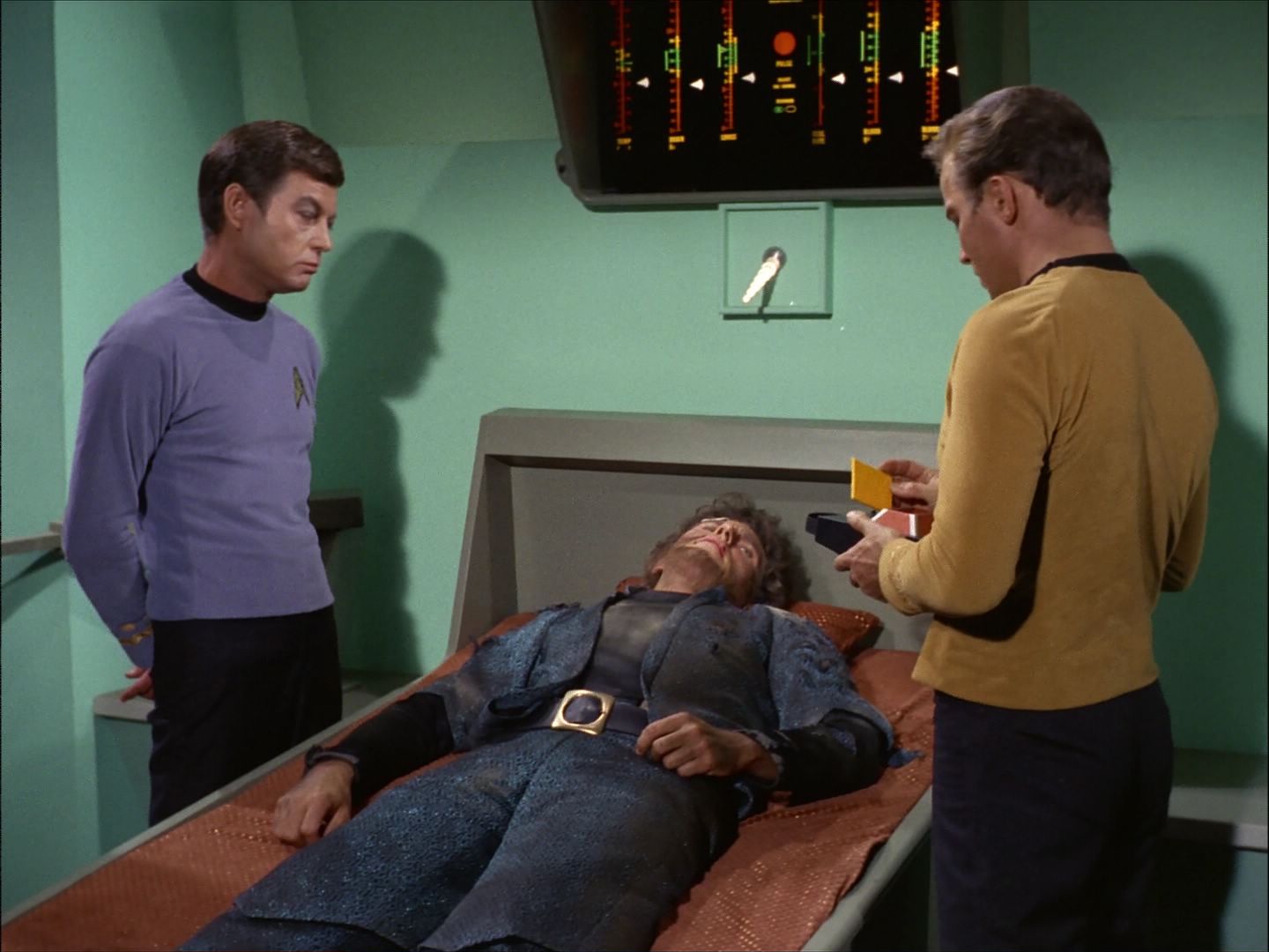 ariane179254_StarTrek_1x27_TheAlternativeFactor_1853.jpg