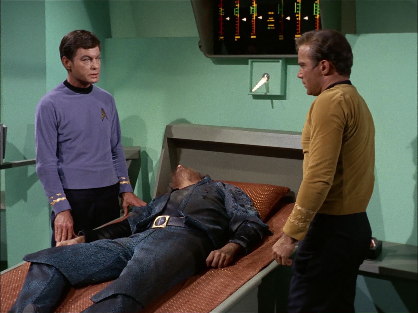 ariane179254_StarTrek_1x27_TheAlternativeFactor_2007.jpg