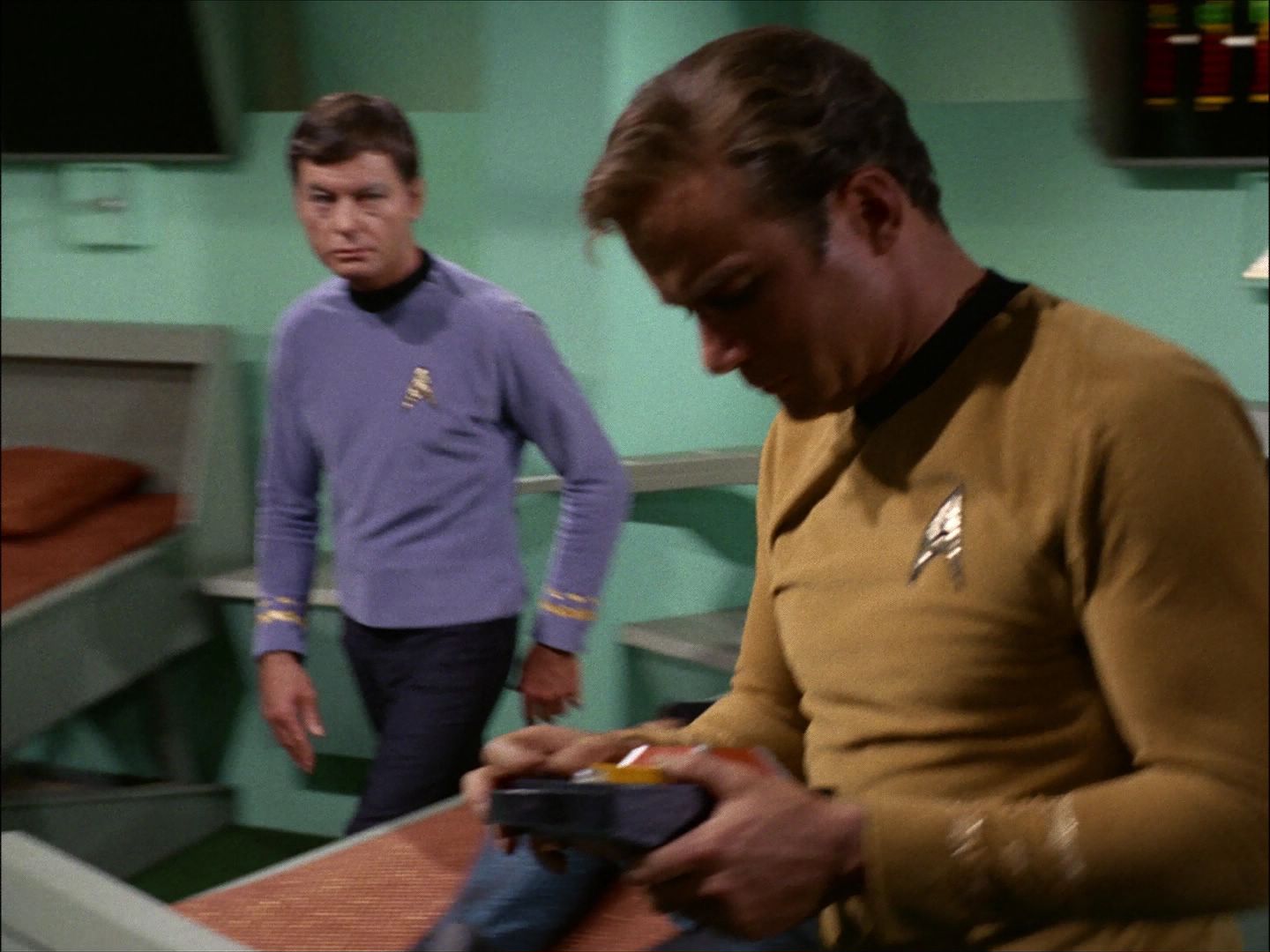 ariane179254_StarTrek_1x27_TheAlternativeFactor_2013.jpg