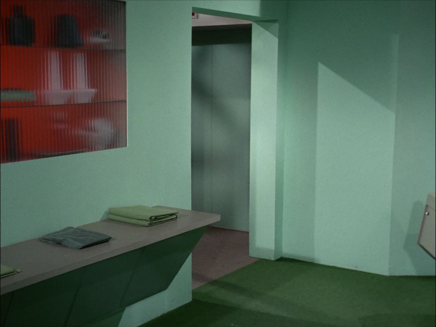 ariane179254_StarTrek_1x27_TheAlternativeFactor_2024.jpg