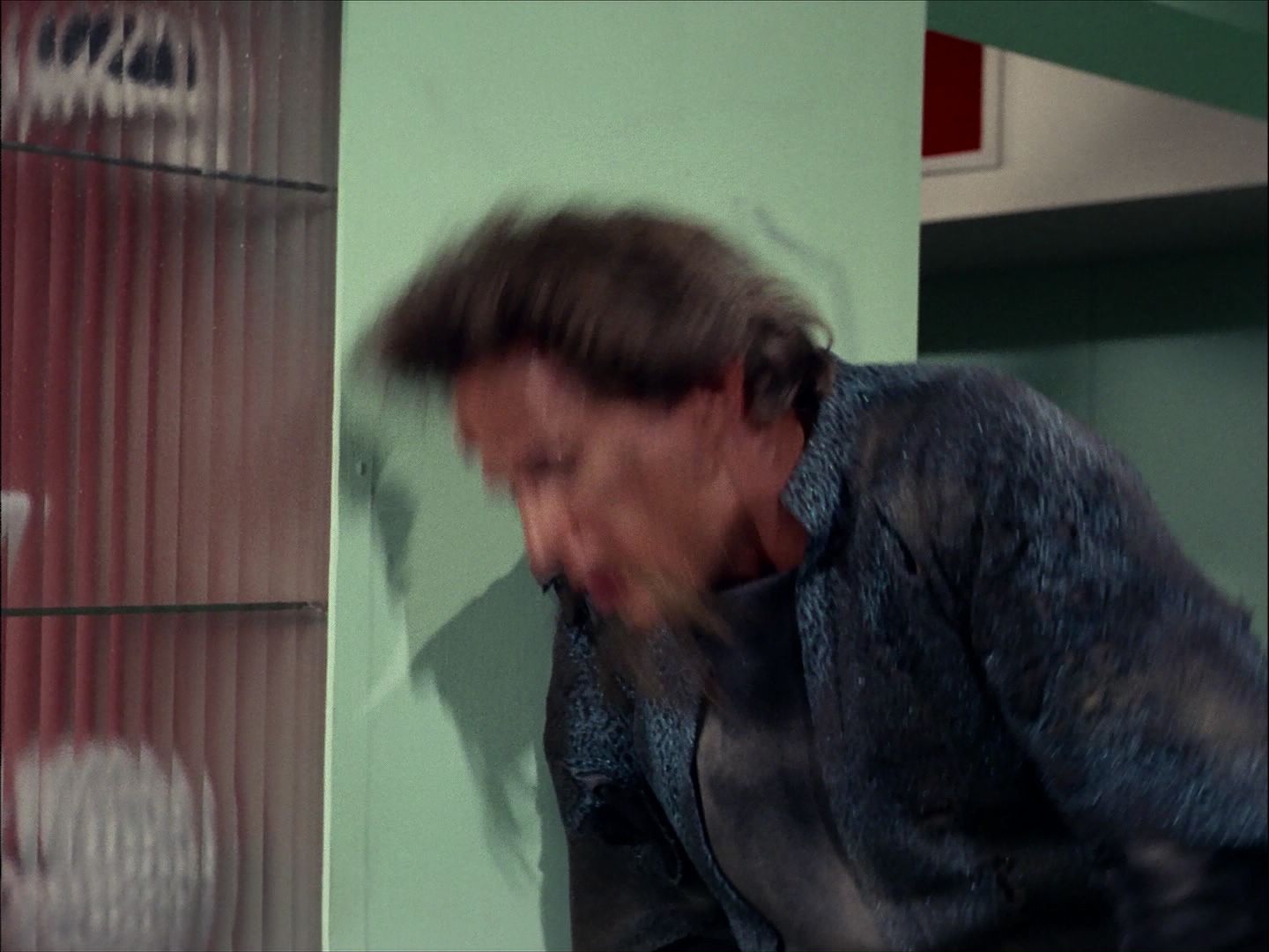 ariane179254_StarTrek_1x27_TheAlternativeFactor_2056.jpg