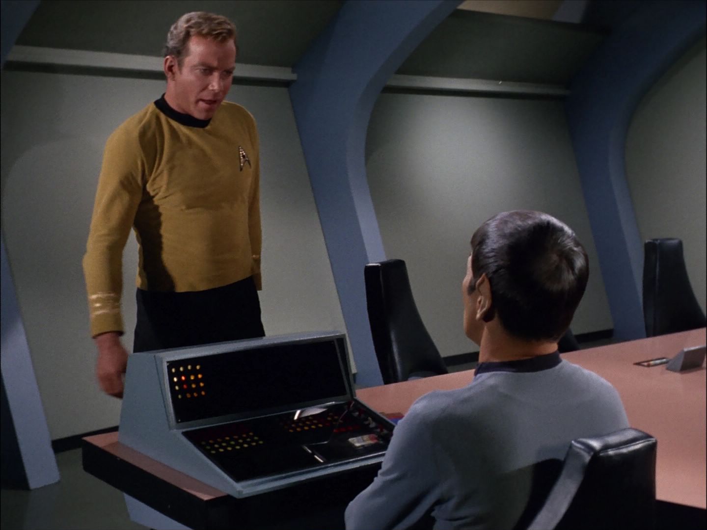 ariane179254_StarTrek_1x27_TheAlternativeFactor_2070.jpg