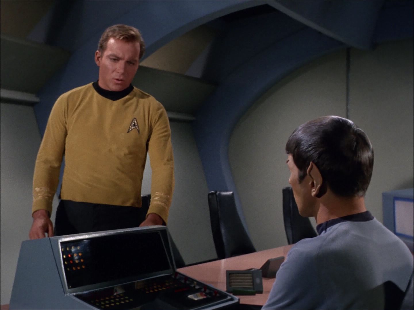 ariane179254_StarTrek_1x27_TheAlternativeFactor_2083.jpg