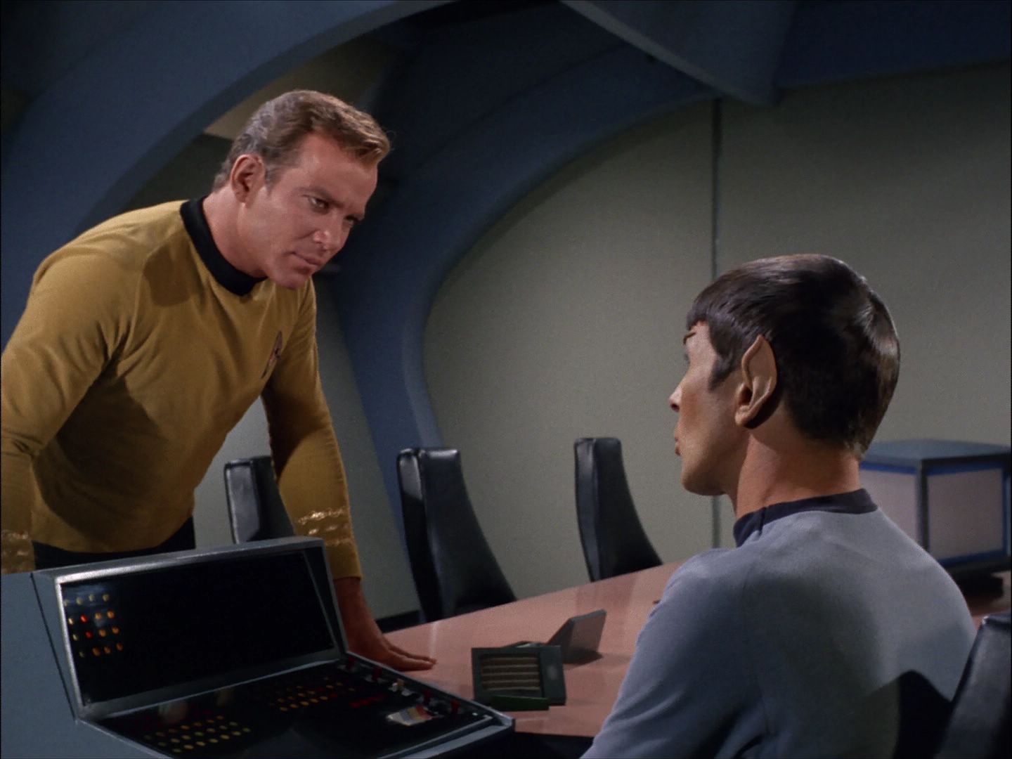 ariane179254_StarTrek_1x27_TheAlternativeFactor_2091.jpg