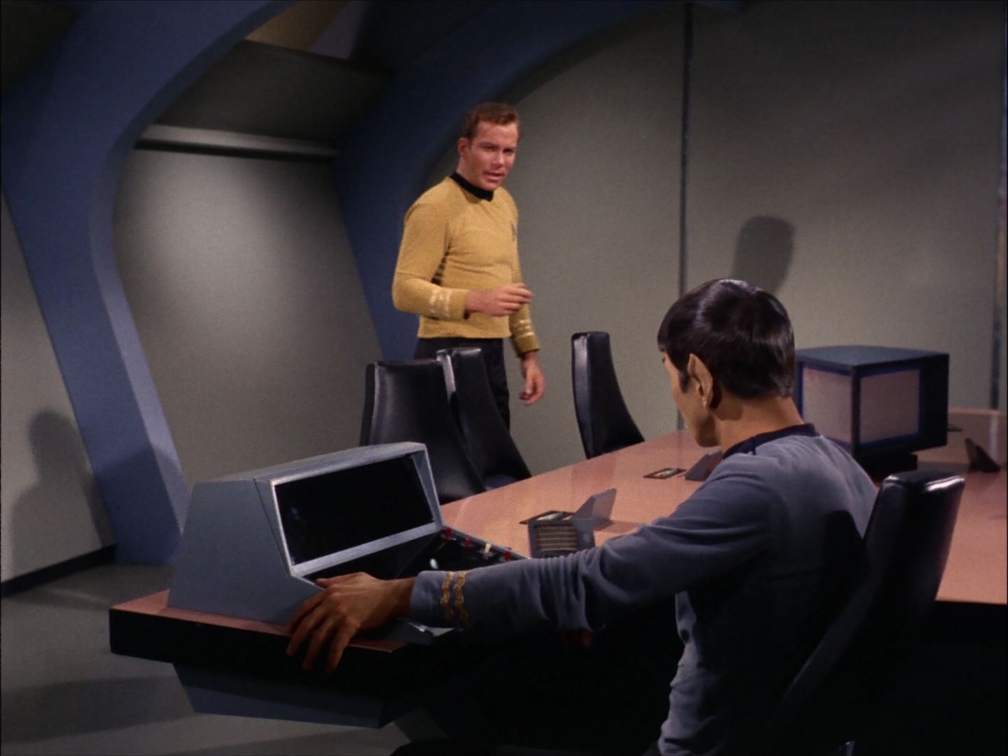 ariane179254_StarTrek_1x27_TheAlternativeFactor_2256.jpg