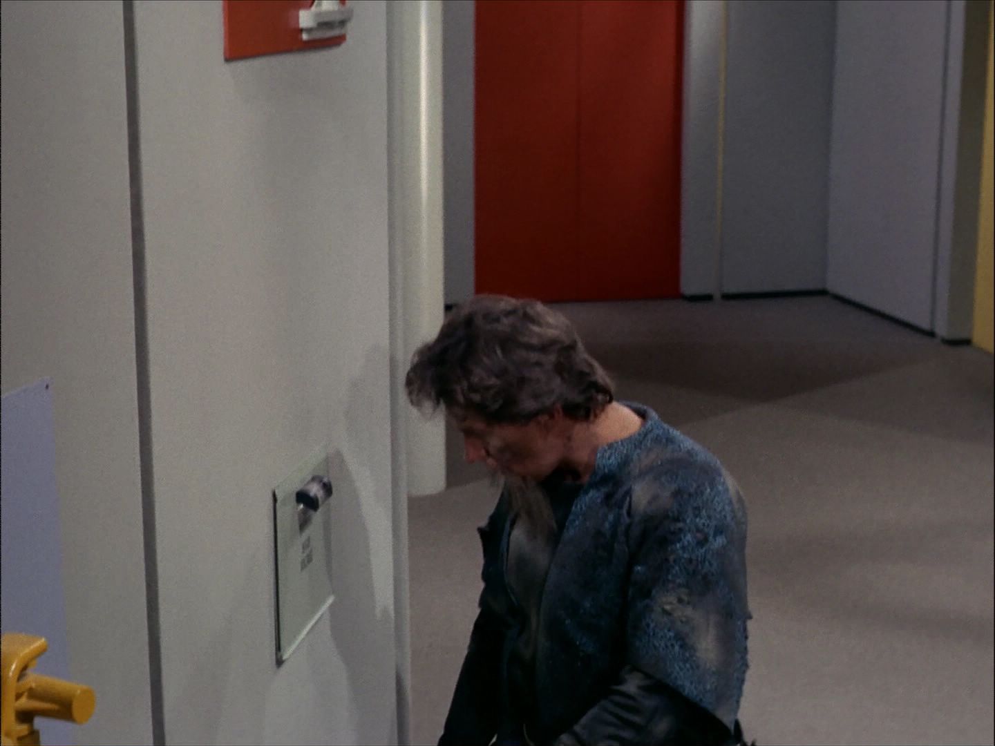 ariane179254_StarTrek_1x27_TheAlternativeFactor_2388.jpg