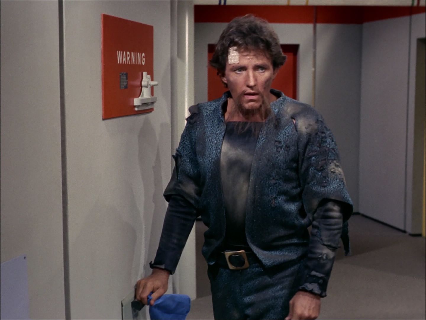 ariane179254_StarTrek_1x27_TheAlternativeFactor_2414.jpg