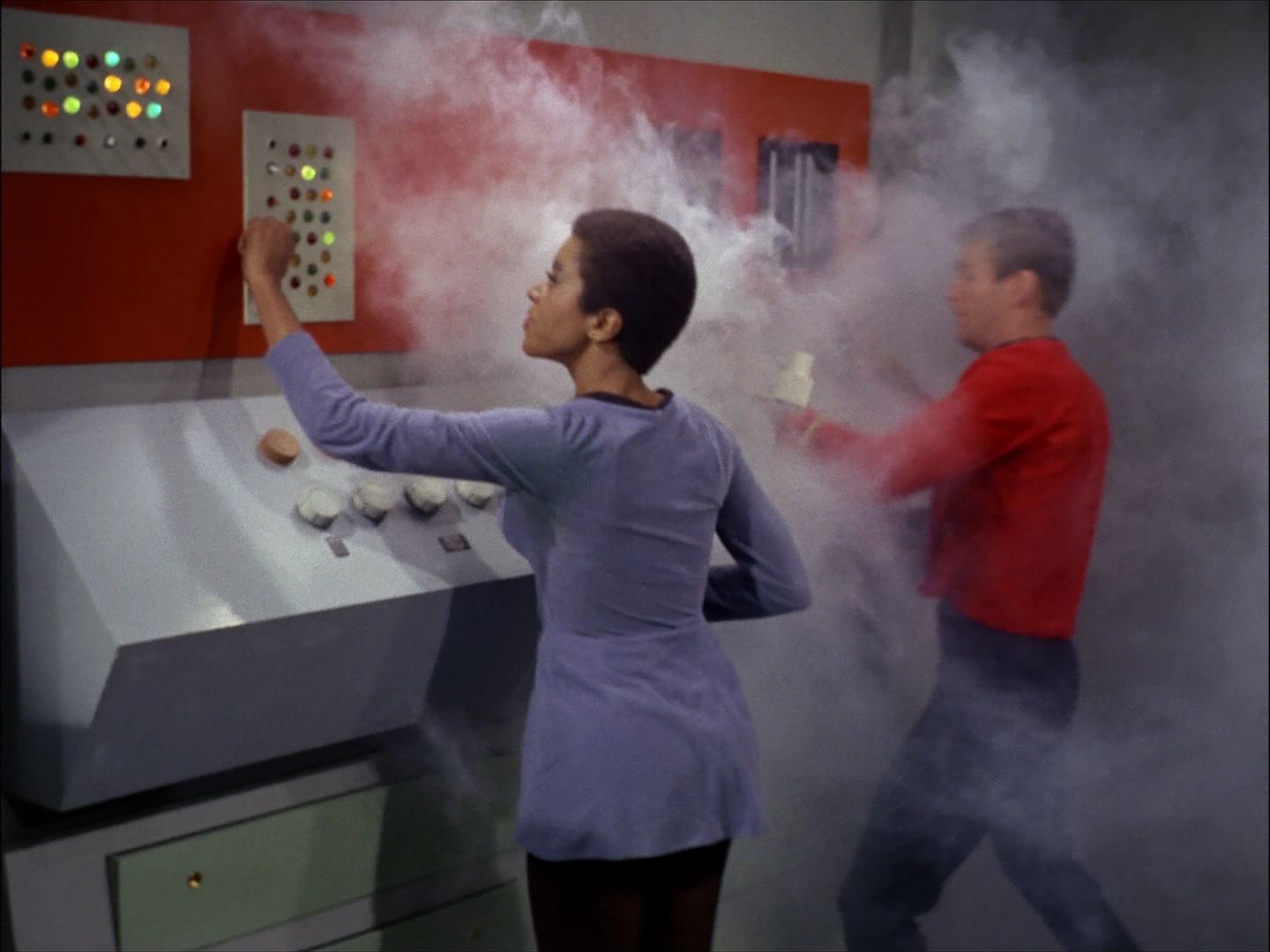 ariane179254_StarTrek_1x27_TheAlternativeFactor_2441.jpg